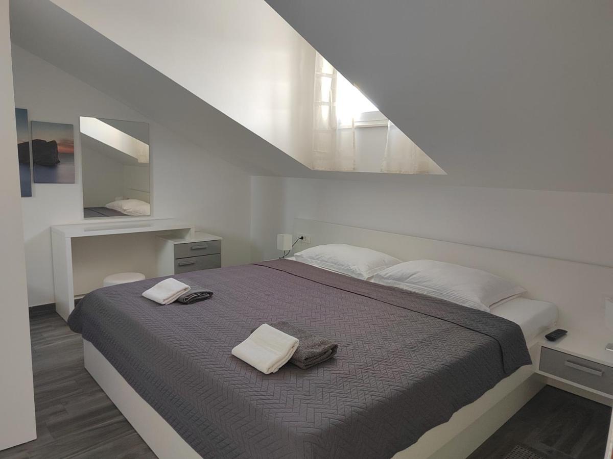 Apartments Poseidon Sreser Eksteriør billede
